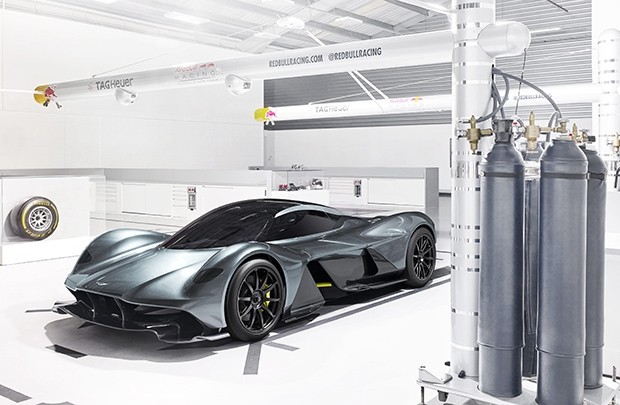 AM-RB 001- “Át chủ” bí ẩn của Aston Martin