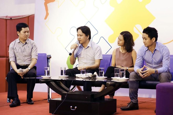 Các diễn giả tại buổi talkshow