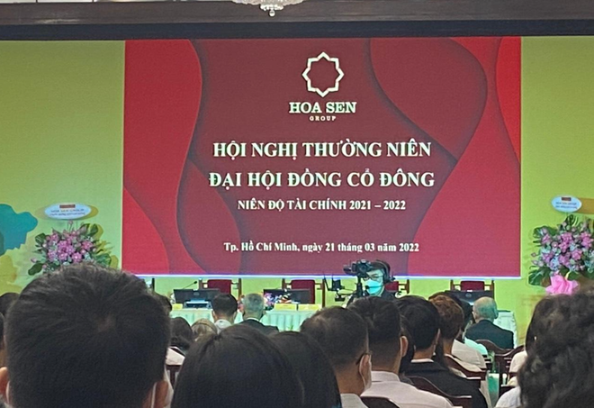 ĐHCĐ Hoa Sen (HSG): "Sẽ bán hết tài sản không cần thiết, không sản xuất và tập trung vào phân phối"