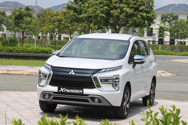 Mitsubishi Xpander dẫn đầu bảng xếp hạng top 10 ô tô bán chạy nhất tháng 8/2022.