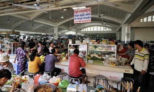 Đi du lịch Campuchia vào dịp Tết Nguyên đán, chị Nguyệt Anh không lo các khu vui chơi chen chúc hay các quán hàng tăng giá như ở trong nước, vì dịp này ở đây không phải là Tết - Ảnh minh họa: Terence Carter