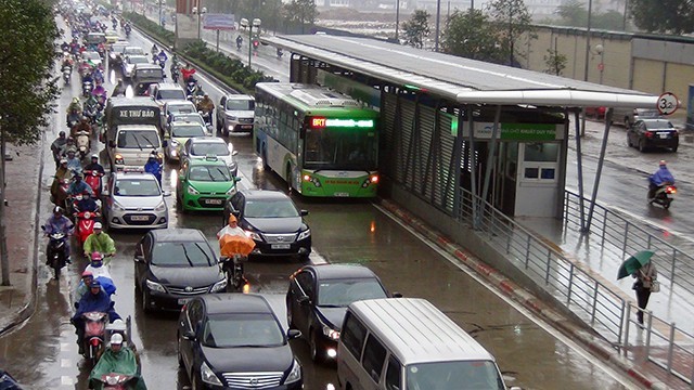 Tuyến xe buýt nhanh BRT được Hà Nội đưa và hoạt động được hơn một năm