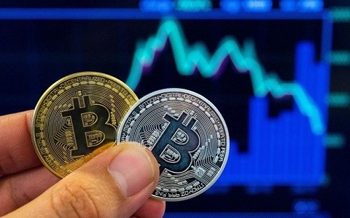 Bitcoin đang bị "bỏ rơi" khi khối lượng giao dịch bình quân mỗi ngày đã sụt giảm chỉ còn một nửa so với mức đỉnh cuối năm 2017.