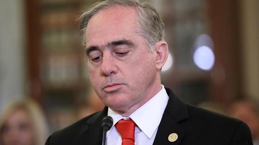 Bộ trưởng Bộ Cựu chiến binh David Shulkin. Ảnh: Getty.