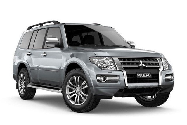 Mẫu Mitsubishi Pajero tiếp tục được giảm giá 164 triệu đồng.