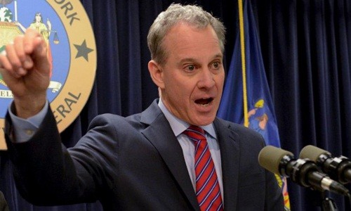 Tổng chưởng lý bang New York, Mỹ, Eric Schneiderman từ chức giữa bê bối tình dục. Ảnh: Fox News.