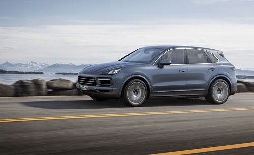 Động cơ diesel trên Macan và Cayenne có dấu hiệu làm giả mức khí thải phát sinh. Ảnh: Caranddrive.