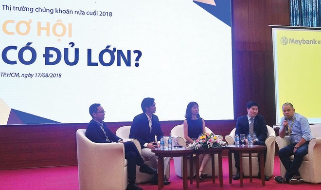 Việt Nam vẫn ở vị thế “lạc quan hơn” 