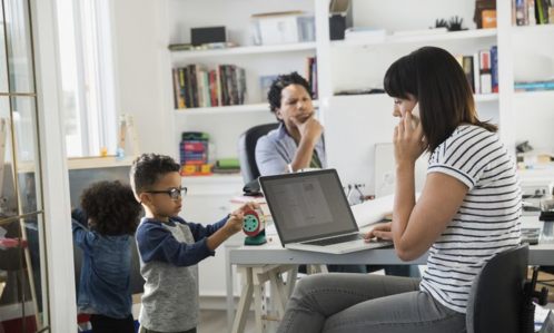 Có rất nhiều nguyên nhân gây mất tập trung nếu không thiết lập thời gian rõ ràng. Ảnh: Getty.