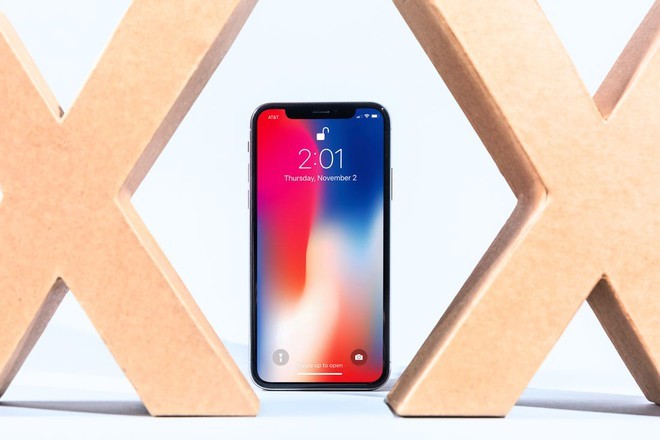 iPhone X cũ là lựa chọn yêu thích của nhiều người ở tầm giá khoảng 15 triệu. Ảnh: Tech Insider.