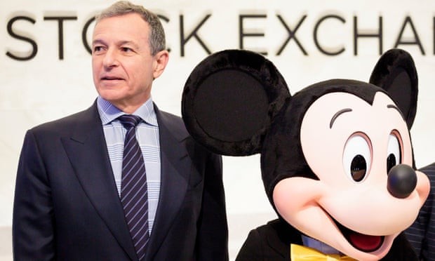 Bob Iger sẽ giữ chức chủ tịch điều hành đến hết ngày 31/12/2021.