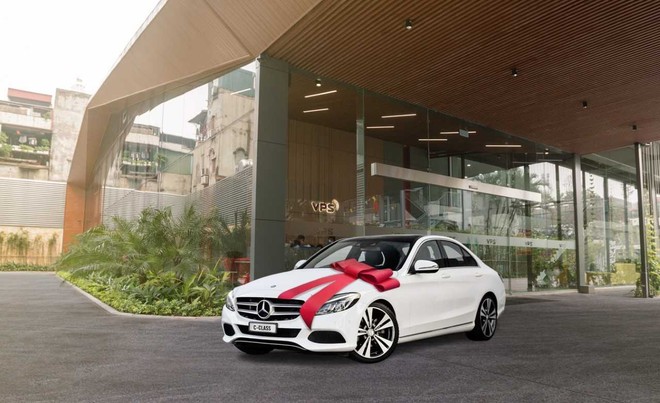 Đầu tư phái sinh, cơ hội rinh xế Mercedes và vàng SJC 