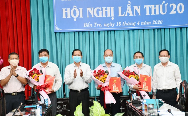 Công bố quyết định của Ban Bí thư Trung ương Đảng về công tác cán bộ tỉnh Bến Tre