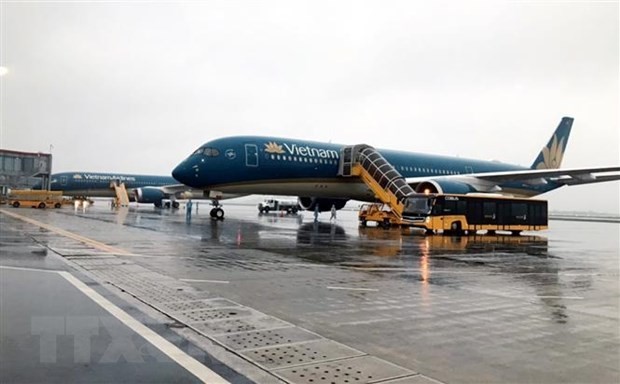 Máy bay Vietnam Airlines tại sân bay Vân Đồn. (Ảnh minh họa: TTXVN phát).