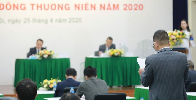 Mùa đại hội 2020, vết sai cũ lộ diện