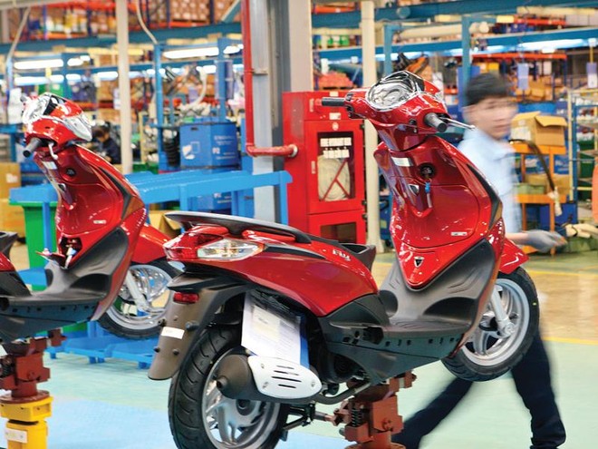 Sản xuất tại Nhà máy Piaggio Việt Nam (Khu công nghiệp Bình Xuyên, Vĩnh Phúc). Ảnh: Đức Thanh.