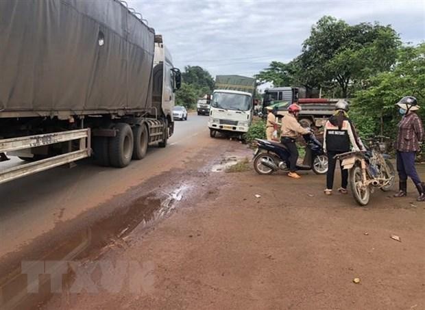 Hiện trường một vụ tai nạn giao thông. (Ảnh minh họa. Nguồn: TTXVN).