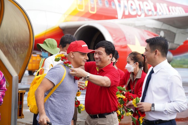 Vietjet đã mở hơn 10 đường bay quốc tế mới, tập trung vào thị trường Ấn Độ, dẫn đầu về tốc độ tăng lượng khách vận chuyển nội địa và quốc tế (ảnh: Ánh Dương)