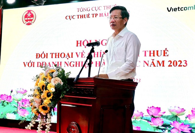 Ông Lê Anh Quân, Phó chủ tịch Thường trực UBND TP. Hải Phòng phát biểu tại Hội nghị. Ảnh: Thanh Sơn.