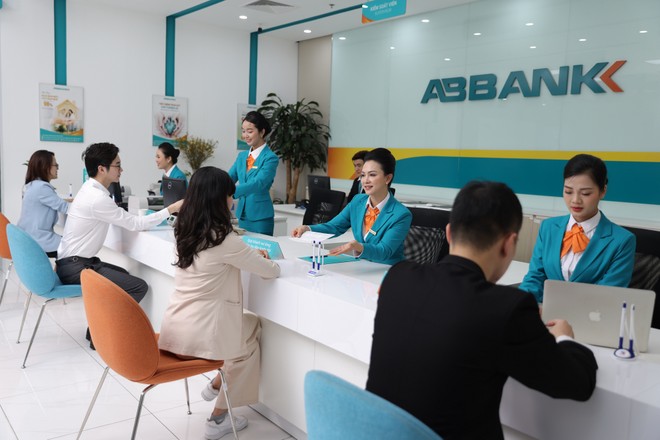 ABBANK (ABB) giảm lãi suất cho vay sản xuất kinh doanh hỗ trợ khách hàng bị ảnh hưởng bởi bão Yagi