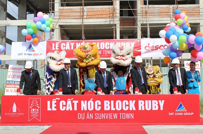 Đất Xanh cất nóc Block Ruby Dự án Sunview Town