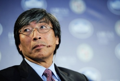 Patrick Soon-Shiong năm ngoái có thu nhập cao hơn cả CEO Google. Ảnh: Wmur