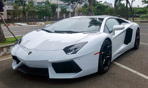 Lamborghini Aventador LP 700-4 xuất hiện ở Đà Nẵng.
