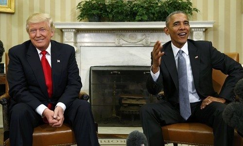 Tổng thống đắc cử Donald Trump và Tổng thống Barack Obama phát biểu với báo giới sau cuộc gặp tại Nhà Trắng hôm 10/11. Ảnh: Reuters.