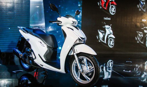 Mẫu Honda SH 150i ABS theo giá đề xuất của nhà sản xuất ở mức 90 triệu đồng.