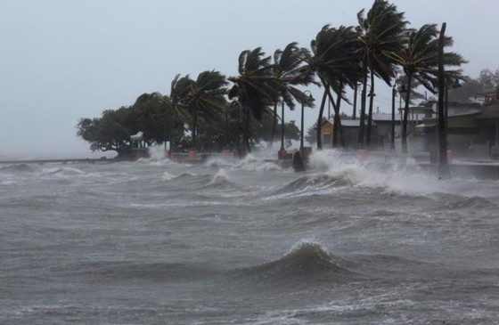 Giới đầu tư lo lắng trước siêu bão Irma