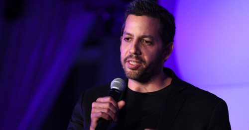 David Blaine là một trong những ảo thuật gia giàu nhất thế giới.Ảnh: AFP