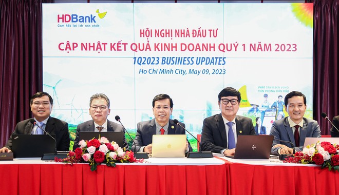 Hội nghị Nhà đầu tư quý I/2023 của HDBank (HDB): Sẽ chốt ngày trả cổ tức bằng tiền ngay trong tháng 5 hoặc đầu tháng 6