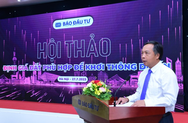 Ông Lê Trọng Minh, Tổng Biên tập Báo Đầu tư phát biểu khai mạc Hội thảo. Ảnh: Dũng Minh