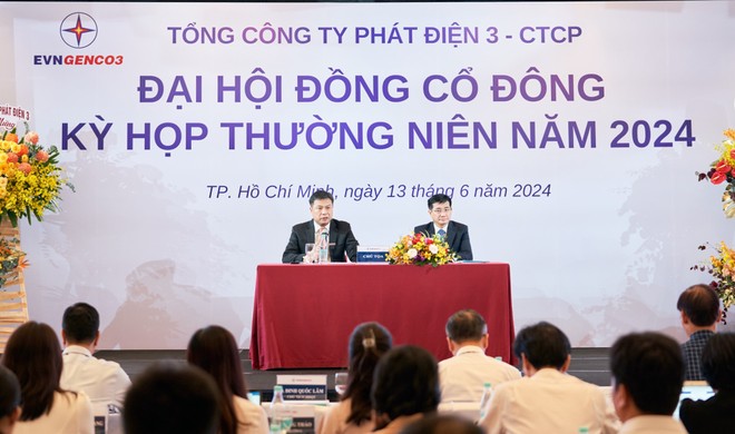 Ông Đinh Quốc Lâm, Chủ tịch HĐQT và ông Lê Văn Danh, thành viên HĐQT, Tổng giám đốc EVNGENCO3 chủ trì kỳ họp
