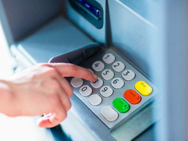 Rút tiền quên thẻ ATM, suýt mất 30 triệu đồng