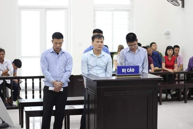 Các bị cáo tại tòa