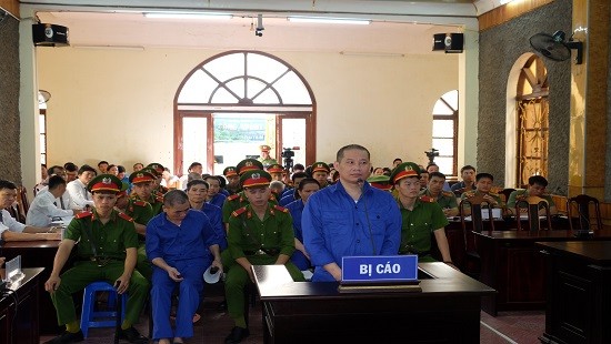 Vụ bồi thường thừa ở Sơn La: 2 cựu phó giám đốc sở lĩnh án tù