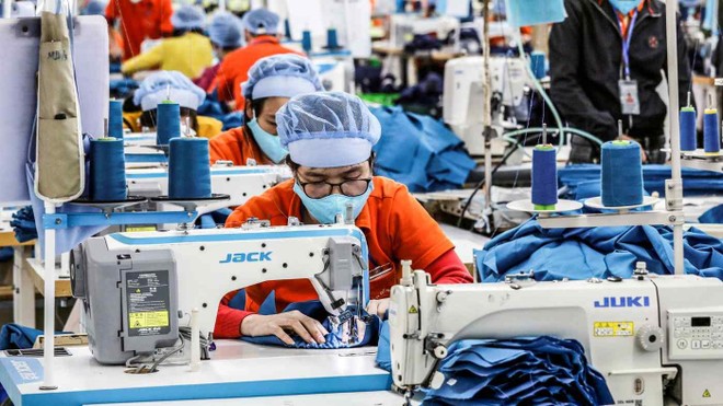 Các thương hiệu thời trang lớn đề xuất Mỹ cung cấp thêm vắc xin cho ngành may mặc và giày tại Việt Nam