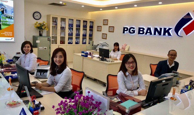 Petrolimex (PLX) muốn đấu giá toàn bộ 120 triệu cổ phiếu PG Bank (PGB) với giá khởi điểm 21.300 đồng/cổ phiếu