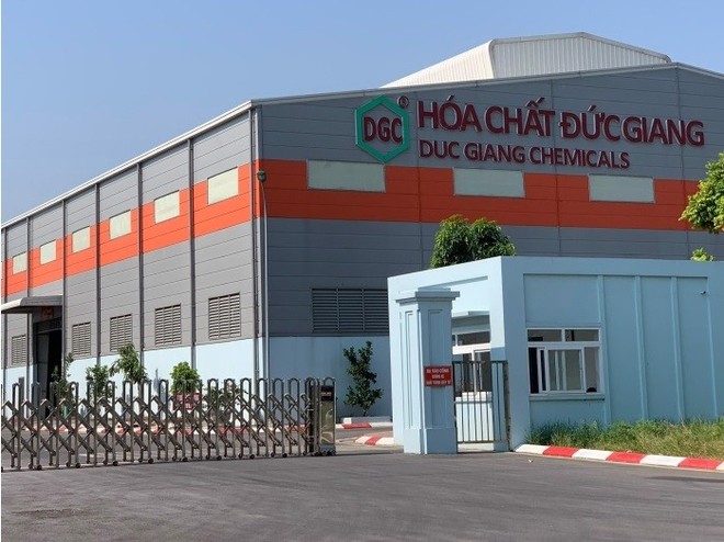 Dragon Capital tiếp tục mua thêm 150.000 cổ phiếu Hoá chất Đức Giang (DGC)