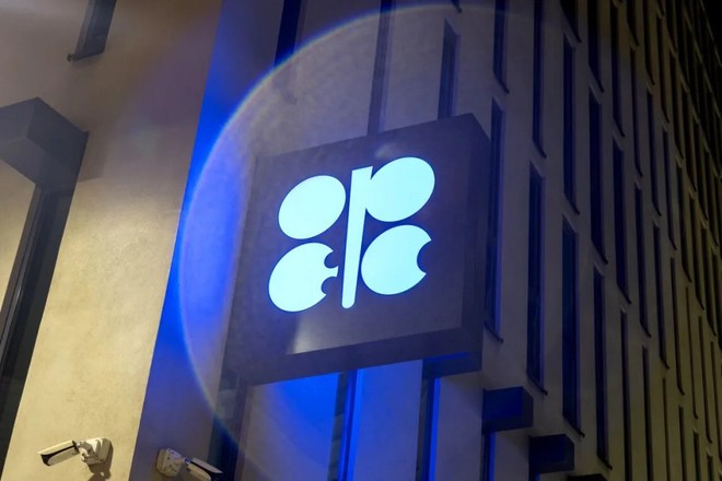 OPEC+ được kỳ vọng sẽ gia hạn cắt giảm sản lượng vào nửa cuối năm