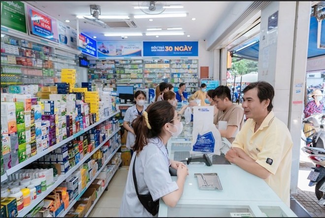 Dragon Capital bán ra 240.000 cổ phiếu FPT Retail (FRT)