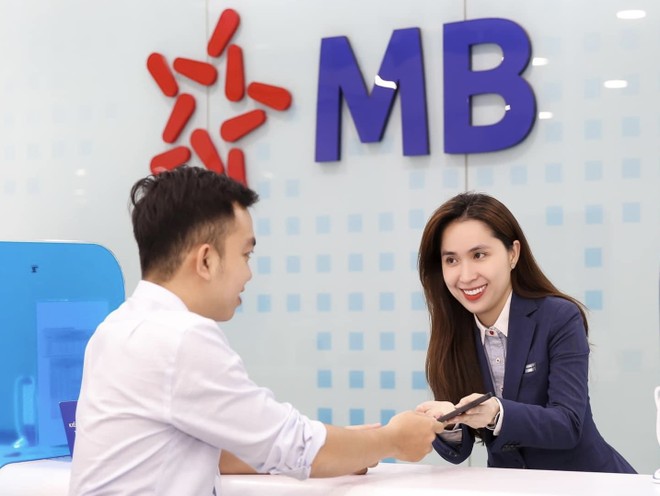 MB tiếp tục ghi danh vào Top 3 doanh nghiệp được nhà đầu tư yêu thích nhất năm 2023