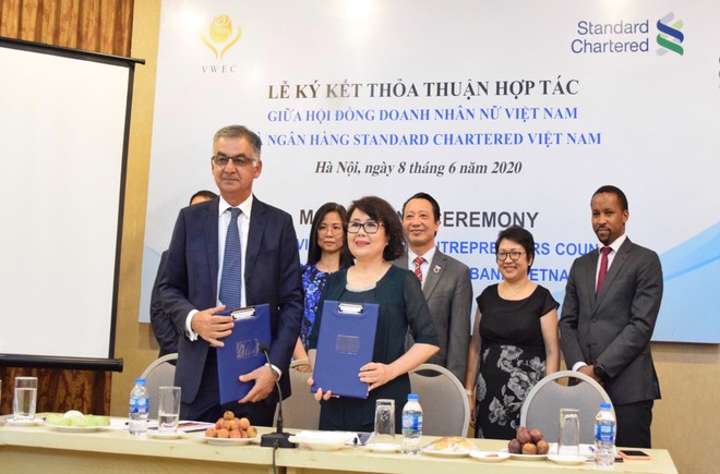 25 triệu USD được Standard Chartered Việt Nam hỗ trợ doanh nghiệp do phụ nữ làm chủ