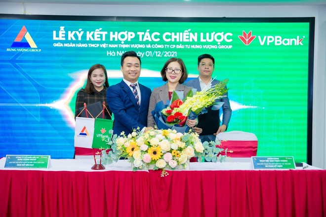 VPBank ký kết hợp tác chiến lược với Hưng Vượng Group