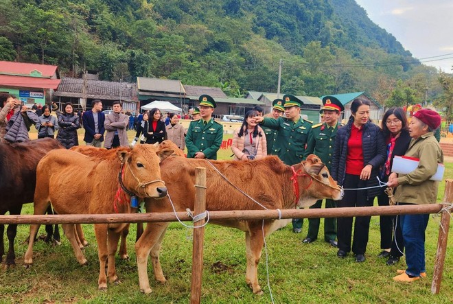 “Hành trình biên cương xanh” tại Cao Bằng cùng Agribank