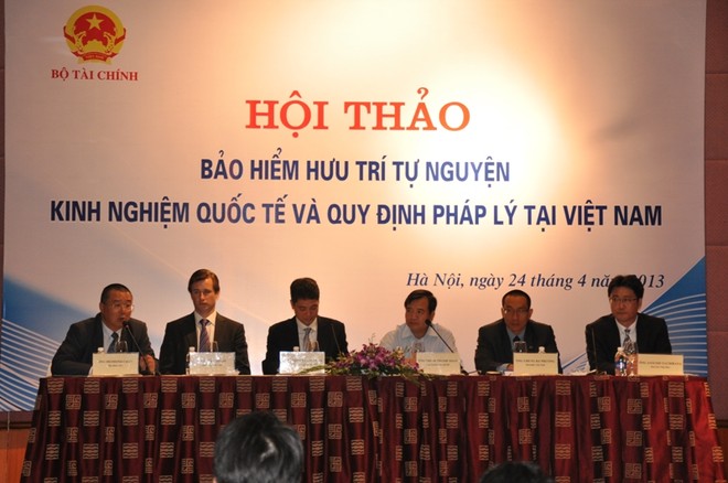 Hết tháng 8/2015: 13.118 người mua bảo hiểm hưu trí tự nguyện