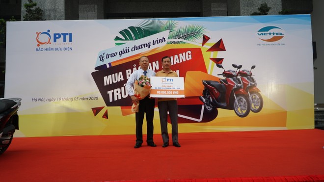 PTI trao xe Honda SH 125i CBS 2019 cho khách hàng mua Bảo An Khang