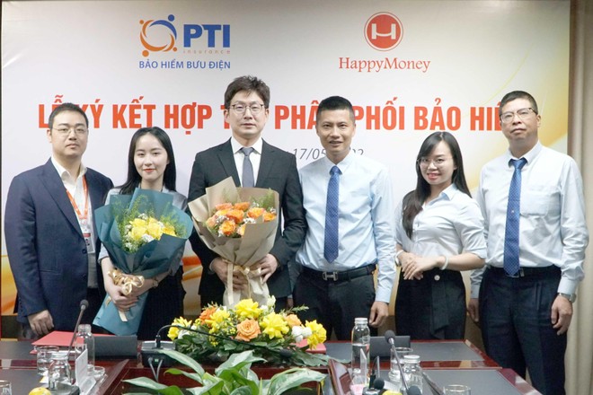 Happy Money bán bảo hiểm cho PTI