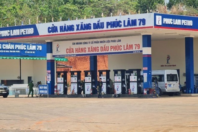 Công ty CP Nhiên liệu Phúc Lâm bị tước quyền sử dụng Giấy phép kinh doanh xuất khẩu, nhập khẩu xăng dầu 1 tháng kể từ 19/7/2022.